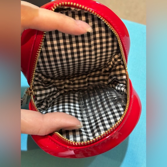 Miu Miu Round Mini Coin Pouch - Picture 10 of 16